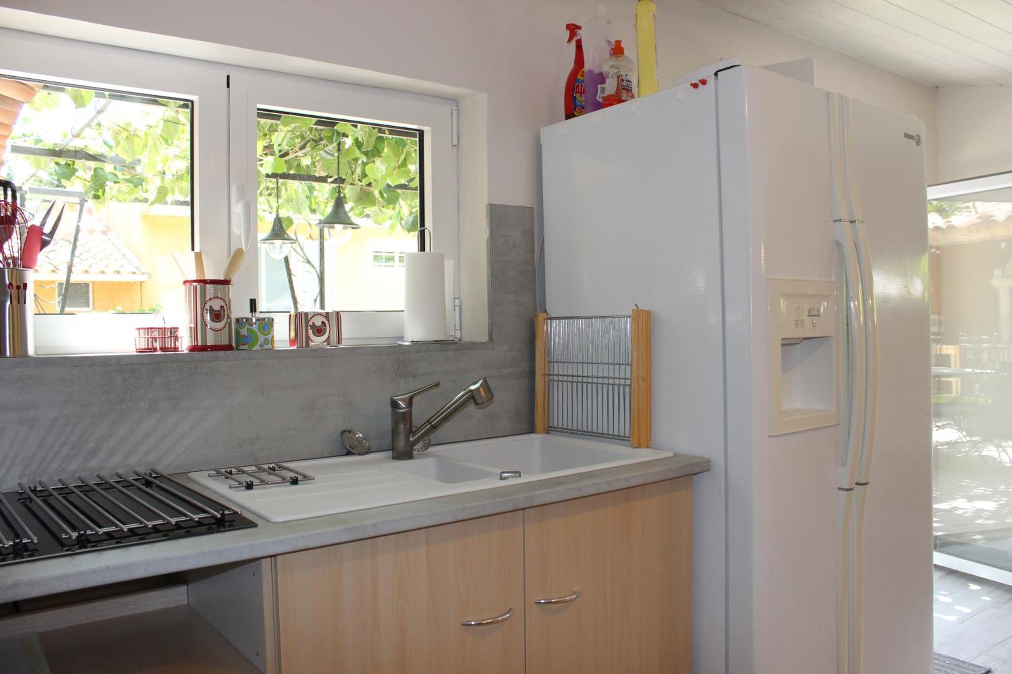PROVENCE VAUCLUSE VELLERON Superbe maison avec piscine tout confort מראה חיצוני תמונה